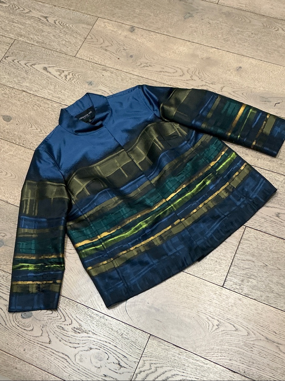 Woman’s Lafayette 148 multi colored snap jacket. Small. 2.5” collar. Pockets.